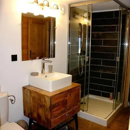 Dans Proche De La Station De La Rosiere San Bernardo Apartment Montvalezan